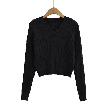 V-neck long sleeved sweater