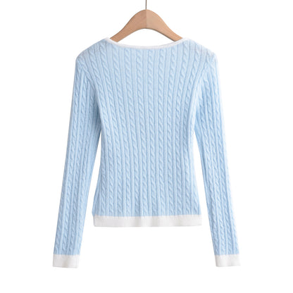 V-Neck long sleeved sweater