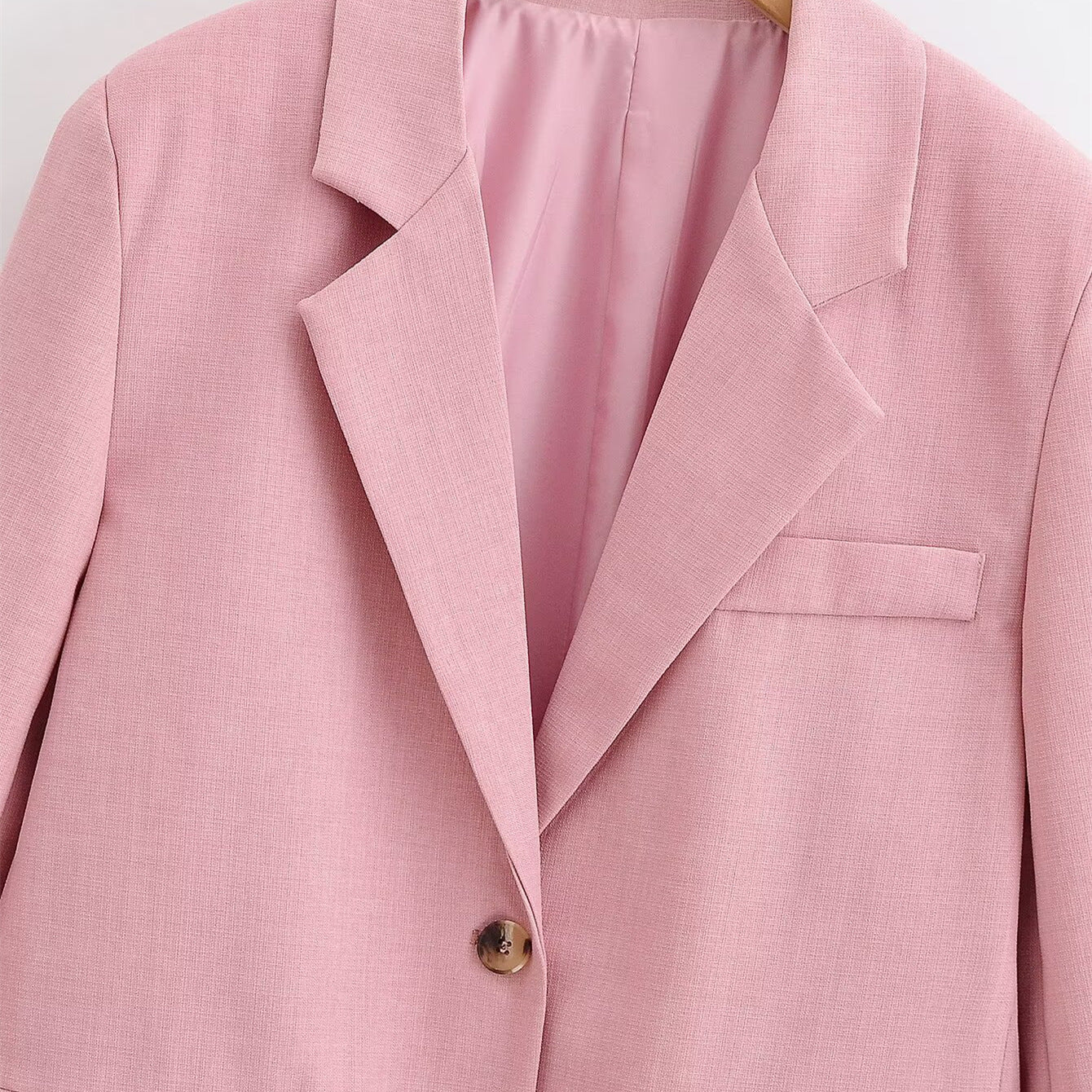 Sweet and cool pink toned suit jacket