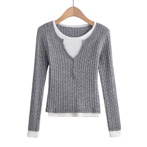 V-Neck long sleeved sweater